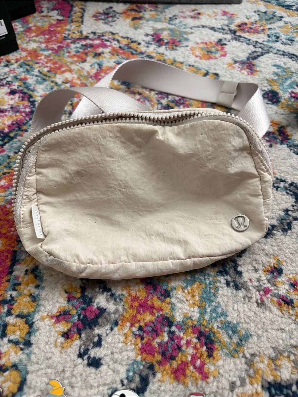 lululemon cream nylon pouch with logo tab